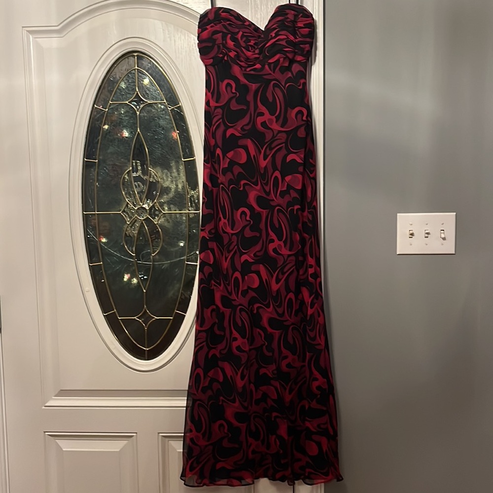 David Meister formal silk marbled strapless dress size 12